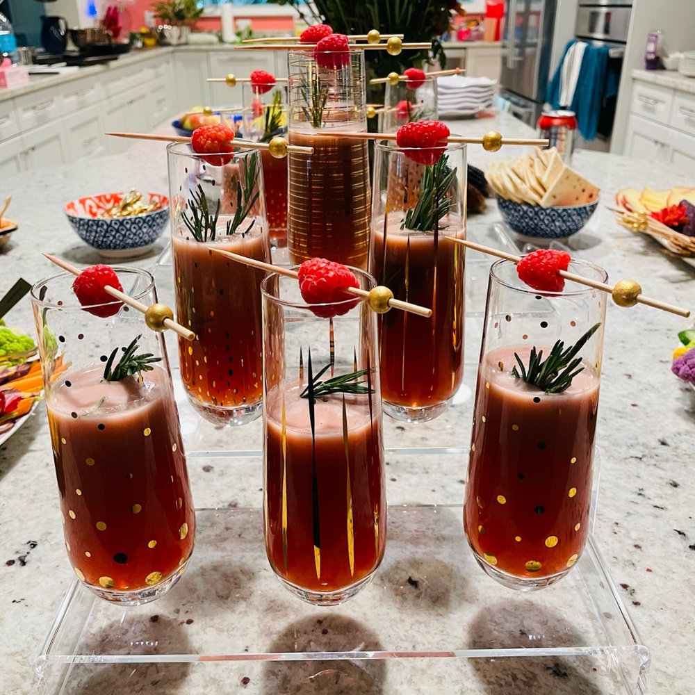 NIB Christian Siriano Set of 4 Stemless Champagne Flutes Gold Polka Dot Glasses